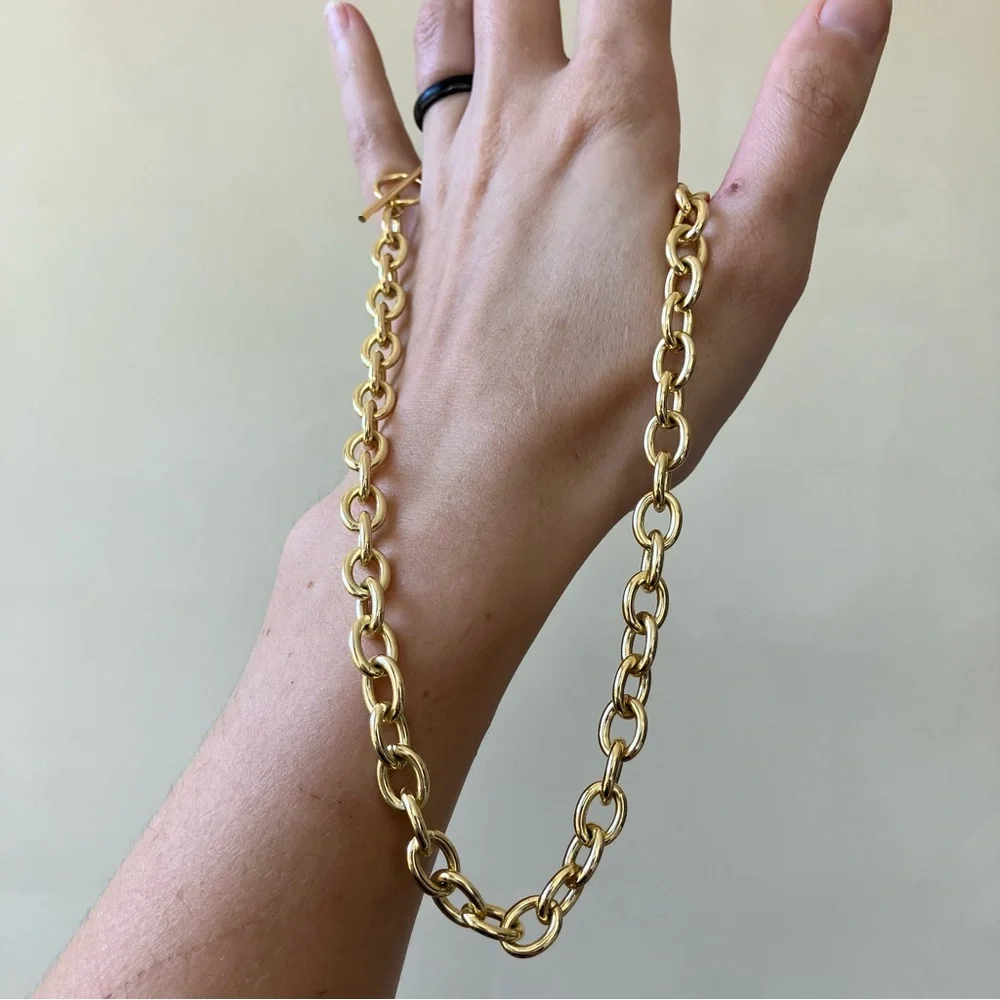 Target Chunky Gold Toned Chain Necklace 17.5”